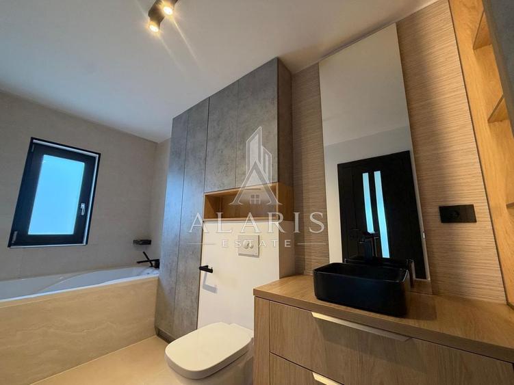 Duplex cu 4 camere cu Canalizare în Dumbrăvița