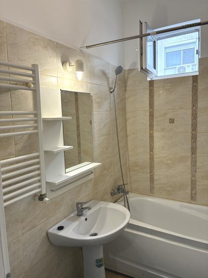 Apartament cu 2 camere decomandat, mobilat în Chiajna