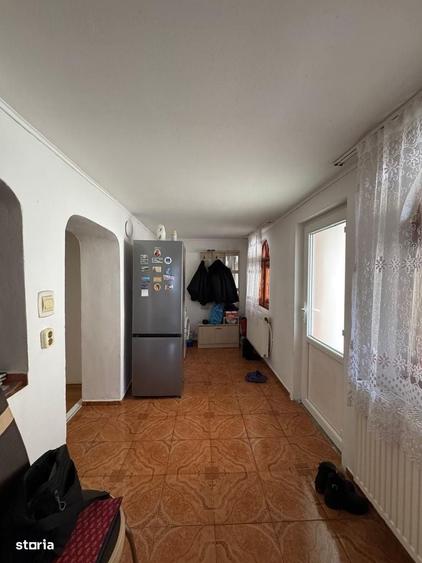 Casă cu 3 camere în Tămășeu