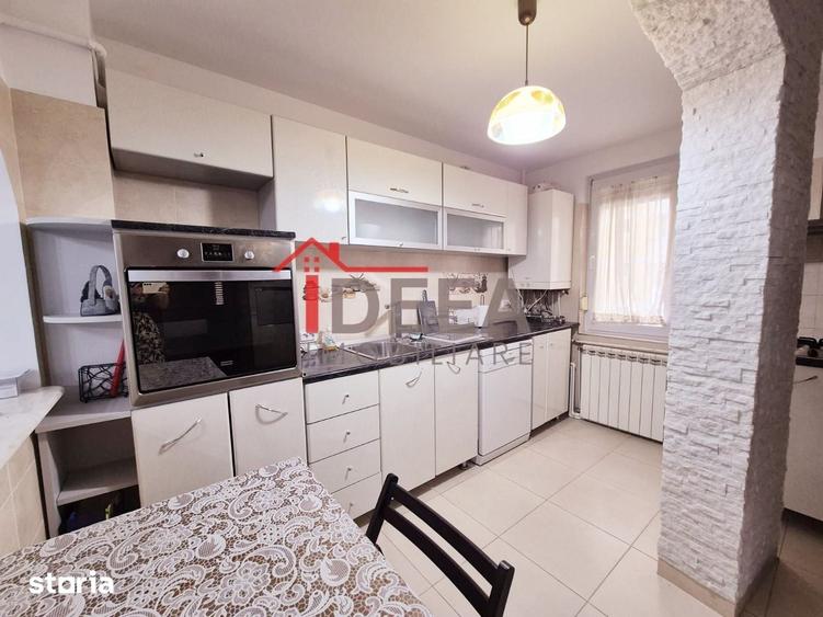 Apartament cu 3 camere decomandat în Central