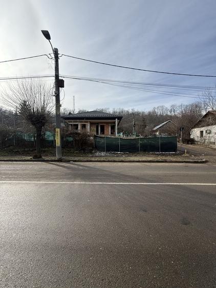 Casă cu 3 camere în Exterior Vest