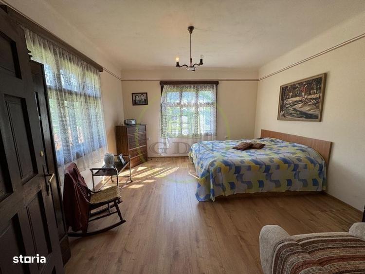 Casă cu 4 camere în Deal