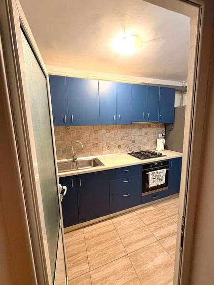 Apartament cu 2 camere decomandat, mobilat în Dacia