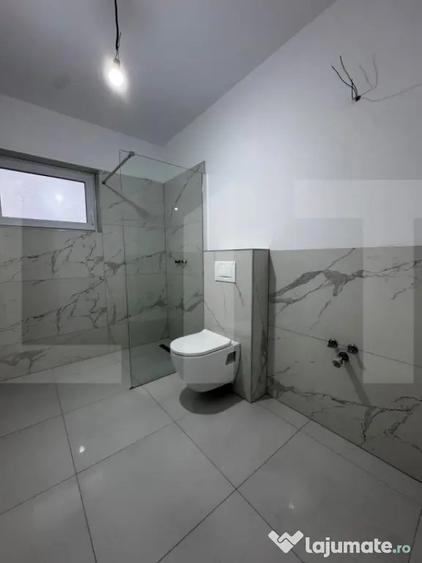 Casă cu 4 camere cu Teren 650 Mp în Peciu Nou