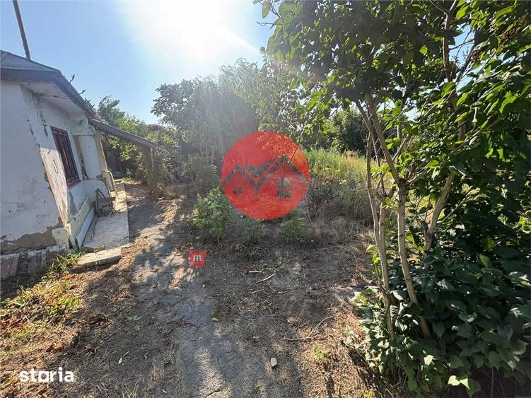 Casă cu 2 camere cu Teren 1257 Mp în Valea Nucarilor