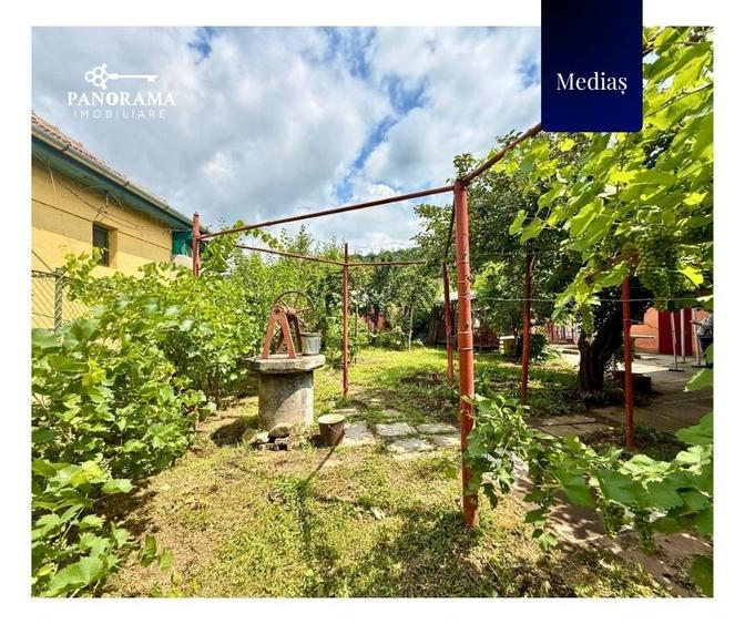 Casă individuală cu 3 camere cu Canalizare în Nord-Est