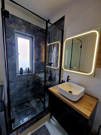 Apartament cu 3 camere decomandat în Apahida