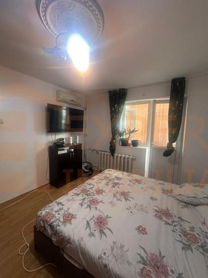 Apartament cu 2 camere semidecomandat, mobilat în City Park Mall