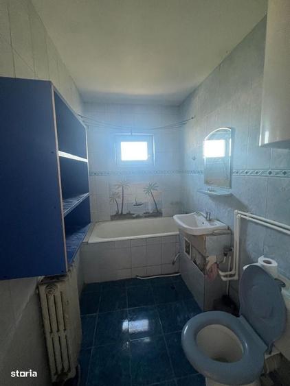Apartament cu 2 camere semidecomandat în Decebal