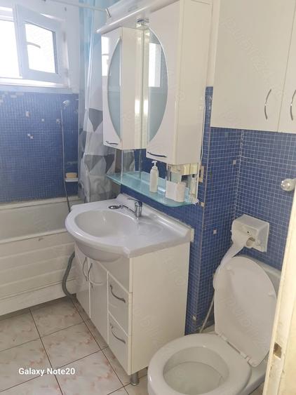Apartament cu 2 camere semidecomandat în Cornișa