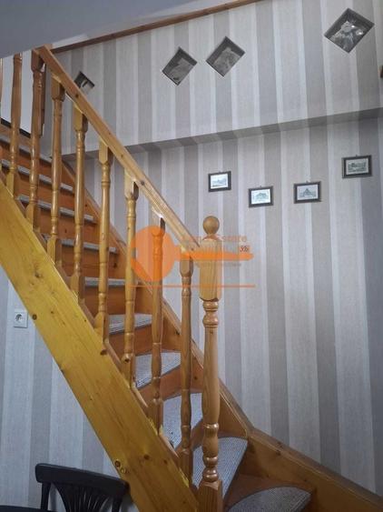 Casă individuală cu 3 camere cu Canalizare în Crângași