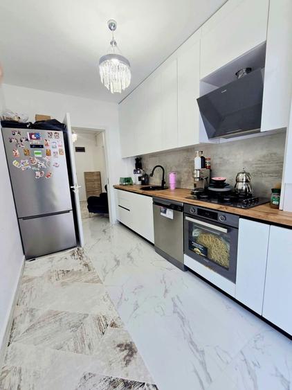 Apartament cu 2 camere decomandat în Dobroești