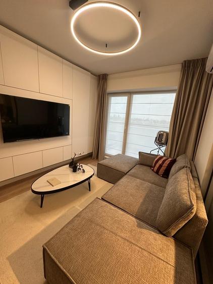 Apartament cu 2 camere decomandat în Theodor Pallady