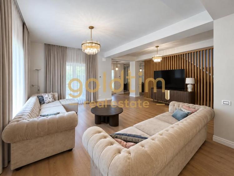 Duplex cu 5 camere cu Canalizare în Corbeanca