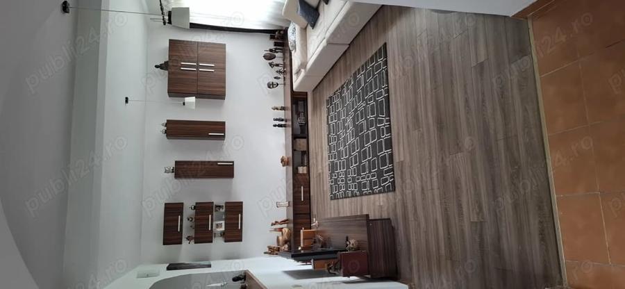 Casă cu 4 camere cu Teren 900 Mp în Exterior Vest