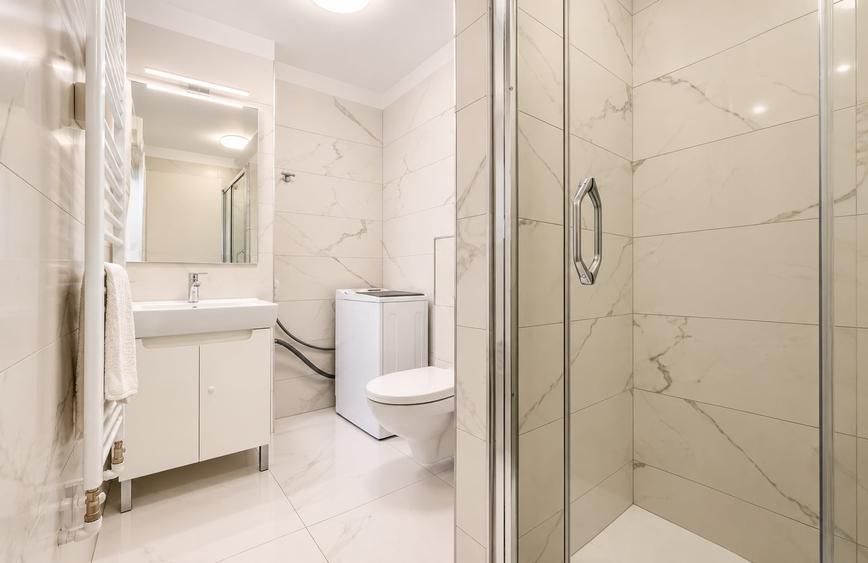 Apartament cu 4 camere semidecomandat, mobilat în Zorilor