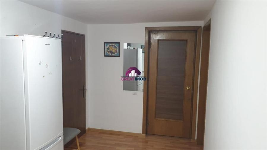 Apartament de inchiriat - 9