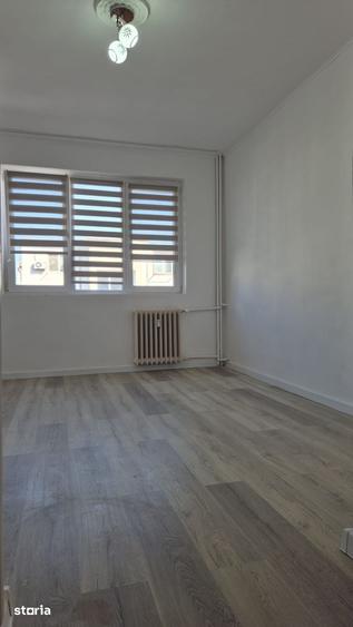 Garsonieră în Baza 3