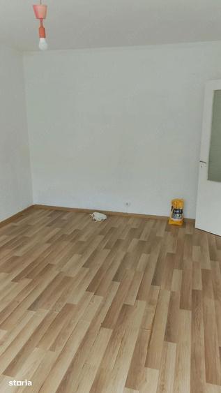 Apartament cu 2 camere în Drumul Taberei