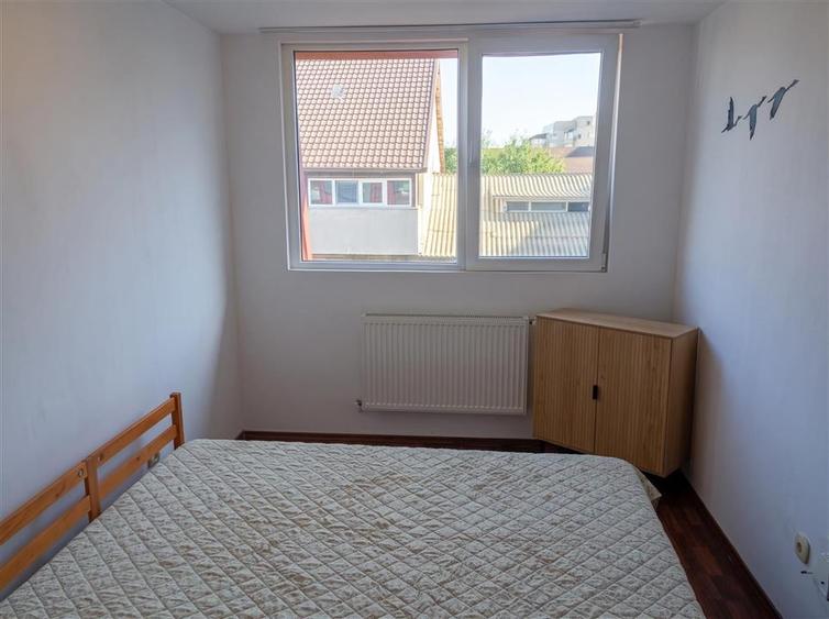 Apartament cu 2 camere nedecomandat în George Enescu
