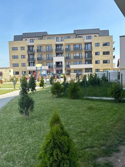 Apartament cu 2 camere decomandat în Sud