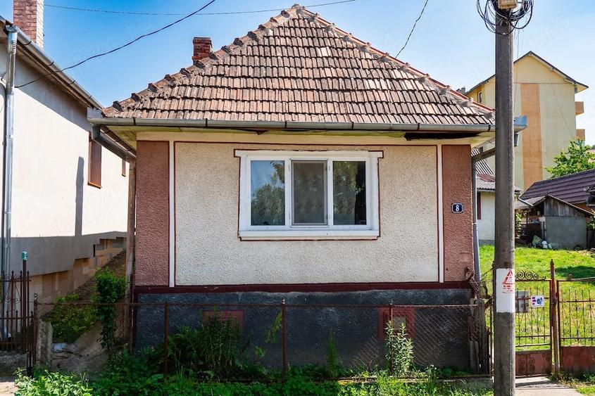 Casă cu Teren 17 Mp în Central