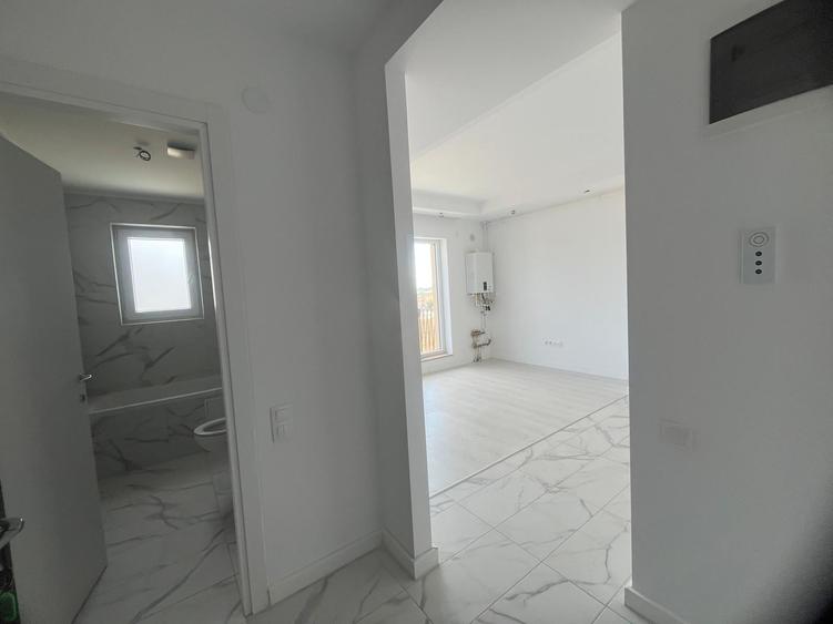 Apartament cu 2 camere semidecomandat în Ștefăneștii de Jos