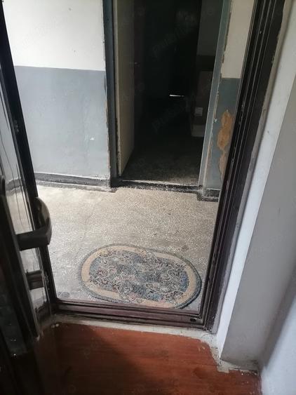 Garsonieră decomandată în Crișan