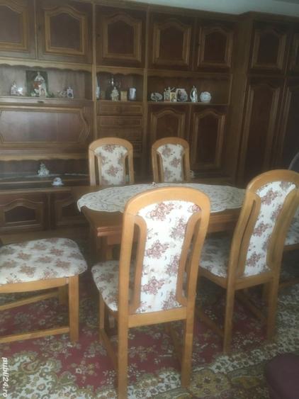 Apartament cu 4 camere decomandat în Carpați 2