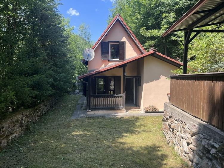 Casă cu 2 camere în Muntele Rece