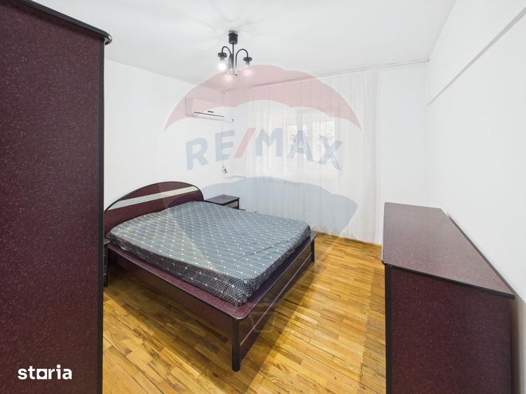Apartament cu 4 camere, mobilat în Decebal