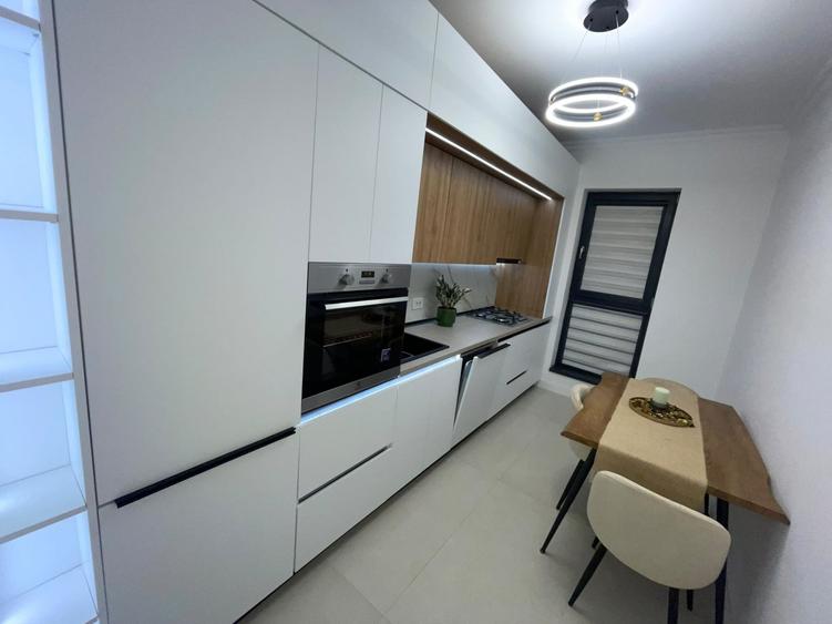 Apartament cu 2 camere decomandat, mobilat în Lujerului