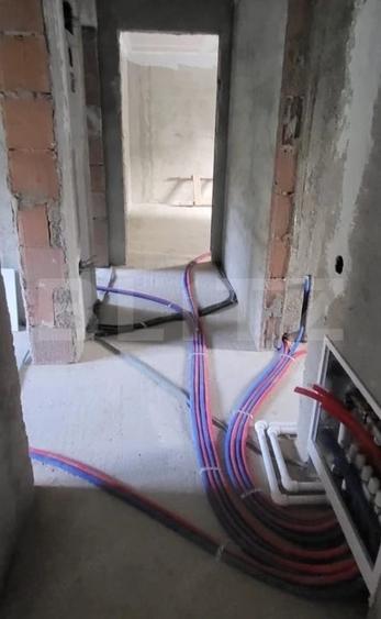 Casă cu Teren 400 Mp în Valea