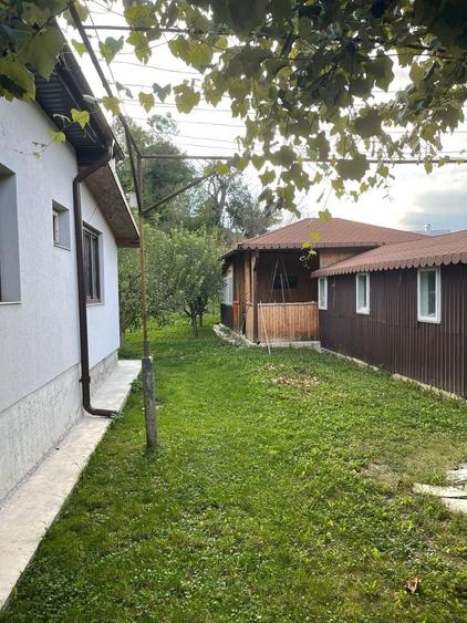 Casă cu 3 camere cu Teren 800 Mp în Valea