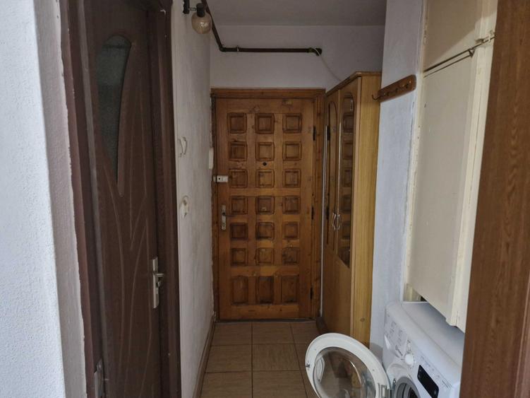Garsonieră semidecomandată în Cornitoiu