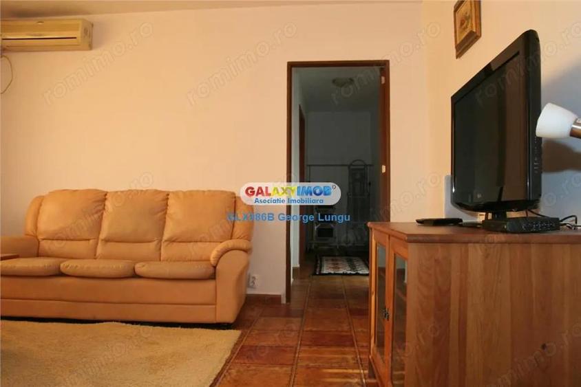 Apartament cu 3 camere semidecomandat în Drumul Taberei
