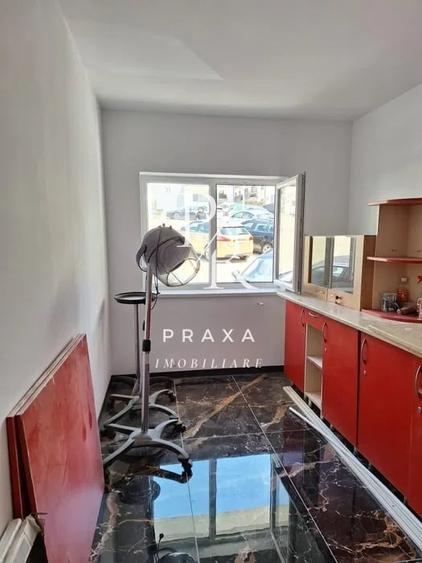 Spațiu comercial, de 41 mp, în Florești