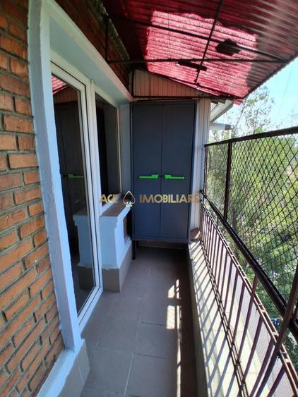 Apartament cu 2 camere semidecomandat, mobilat în Ultracentral