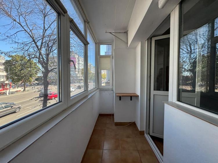 Apartament cu 2 camere decomandat în Dacia