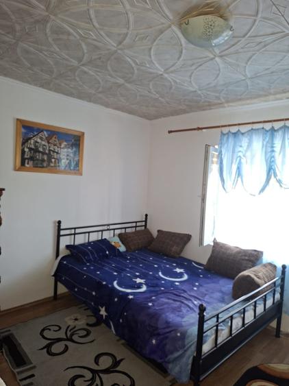Casă cu 4 camere cu Teren 3300 Mp în Lugașu de Sus