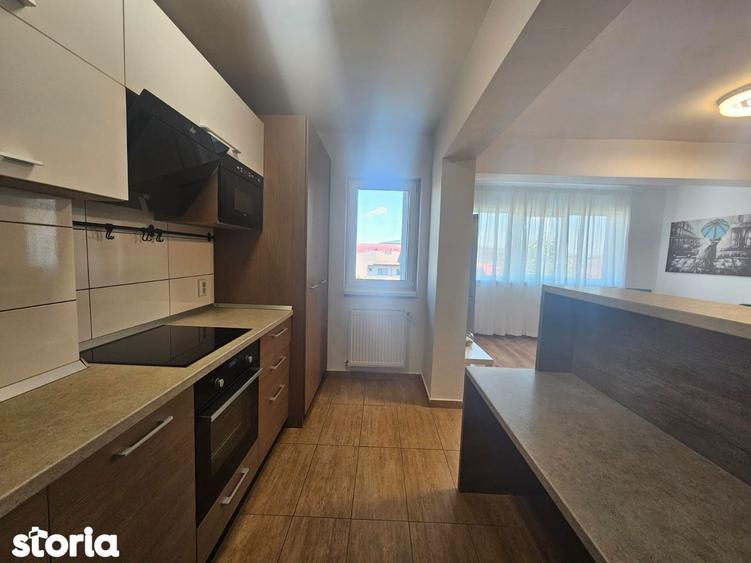 Apartament cu 3 camere, mobilat în Central
