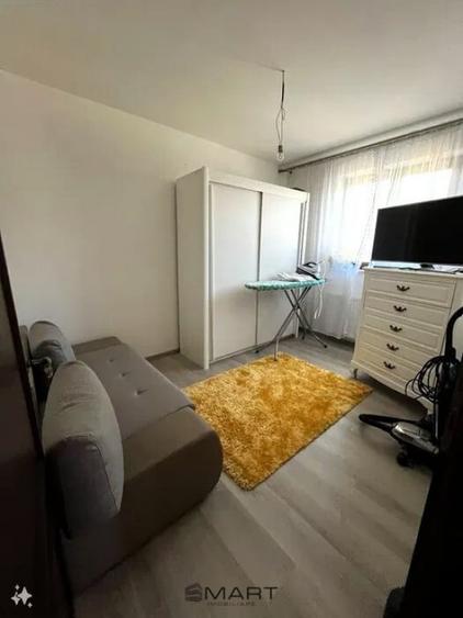 Casă cu 4 camere cu Teren 503 Mp în Șelimbăr