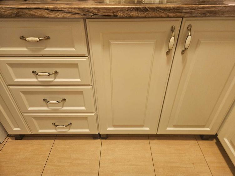 Apartament cu 2 camere decomandat în Molid