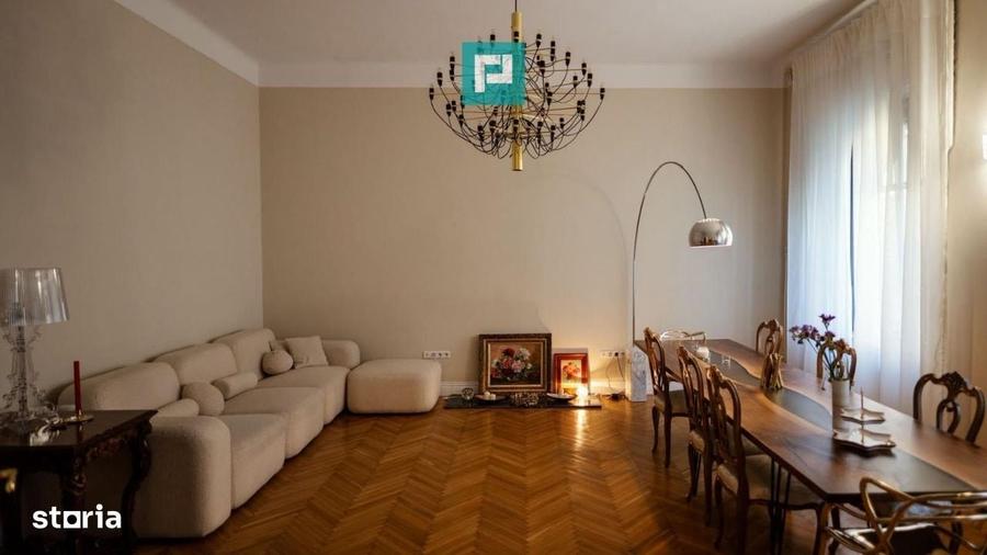 Apartament cu 2 camere în P-ța Unirii