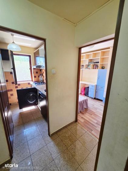 Apartament cu 3 camere decomandat în Vest