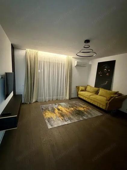Apartament cu 2 camere semidecomandat în Buziașului