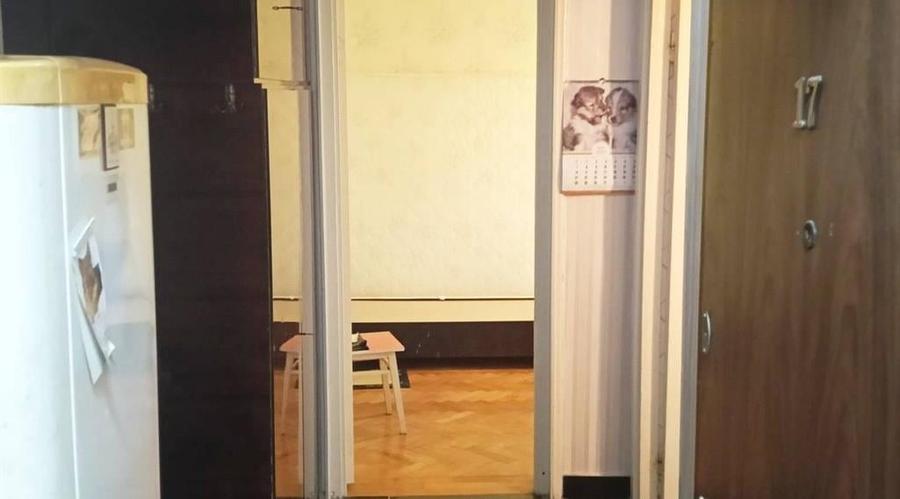 Garsonieră decomandată în Drumul Taberei