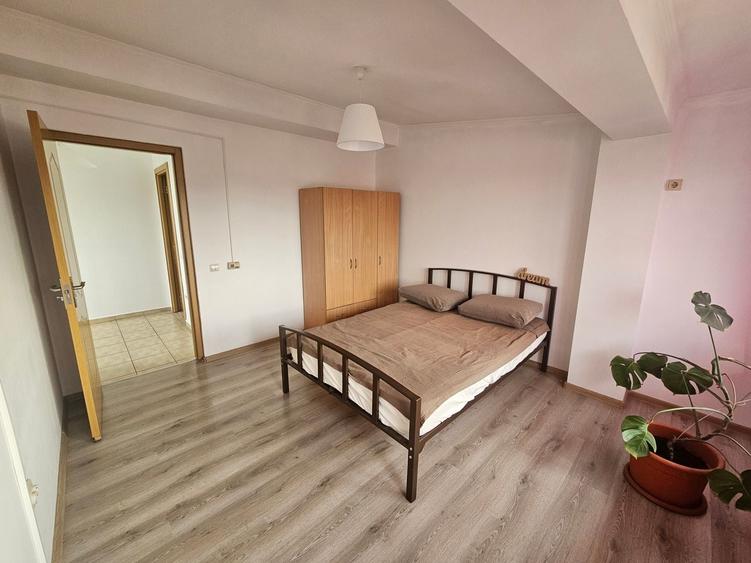 Apartament cu 2 camere decomandat în Bucureștii Noi