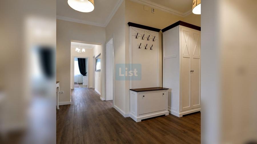 Apartament cu 4 camere decomandat în Calea Turzii