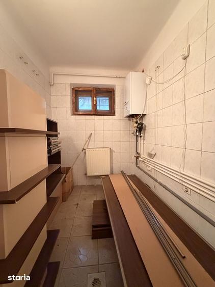 Apartament cu 3 camere în Primăverii